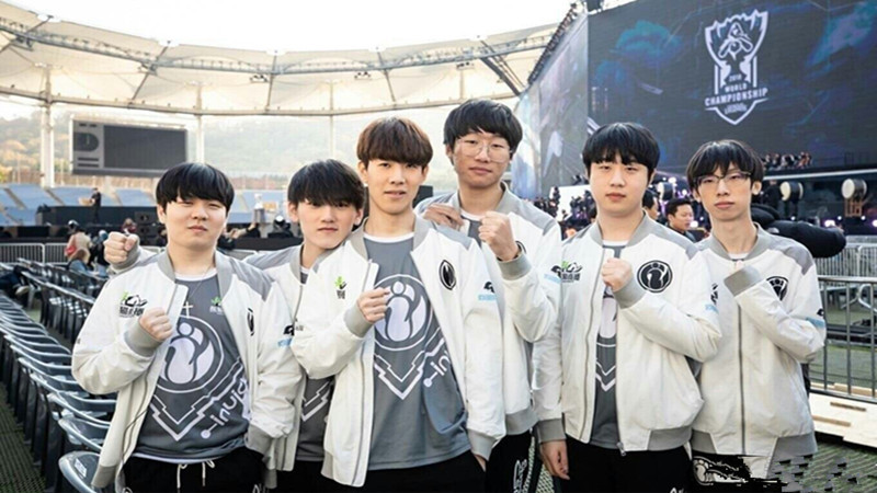 TOBIZ 加入 Heroic 担任新教练