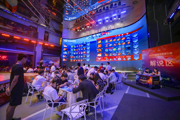 Shanji发文：赛季末没能保持高水平和状态，感谢队伍的付出与包容