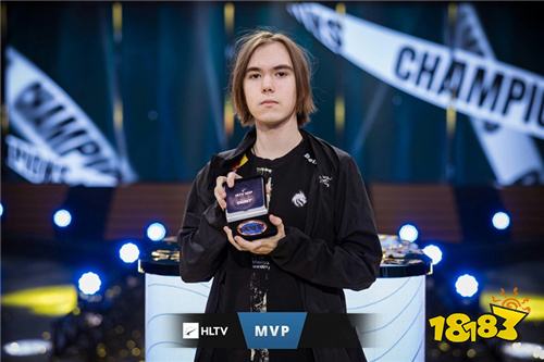 口袋饱饱，Navi今年奖金超百万，甚至有可能翻倍